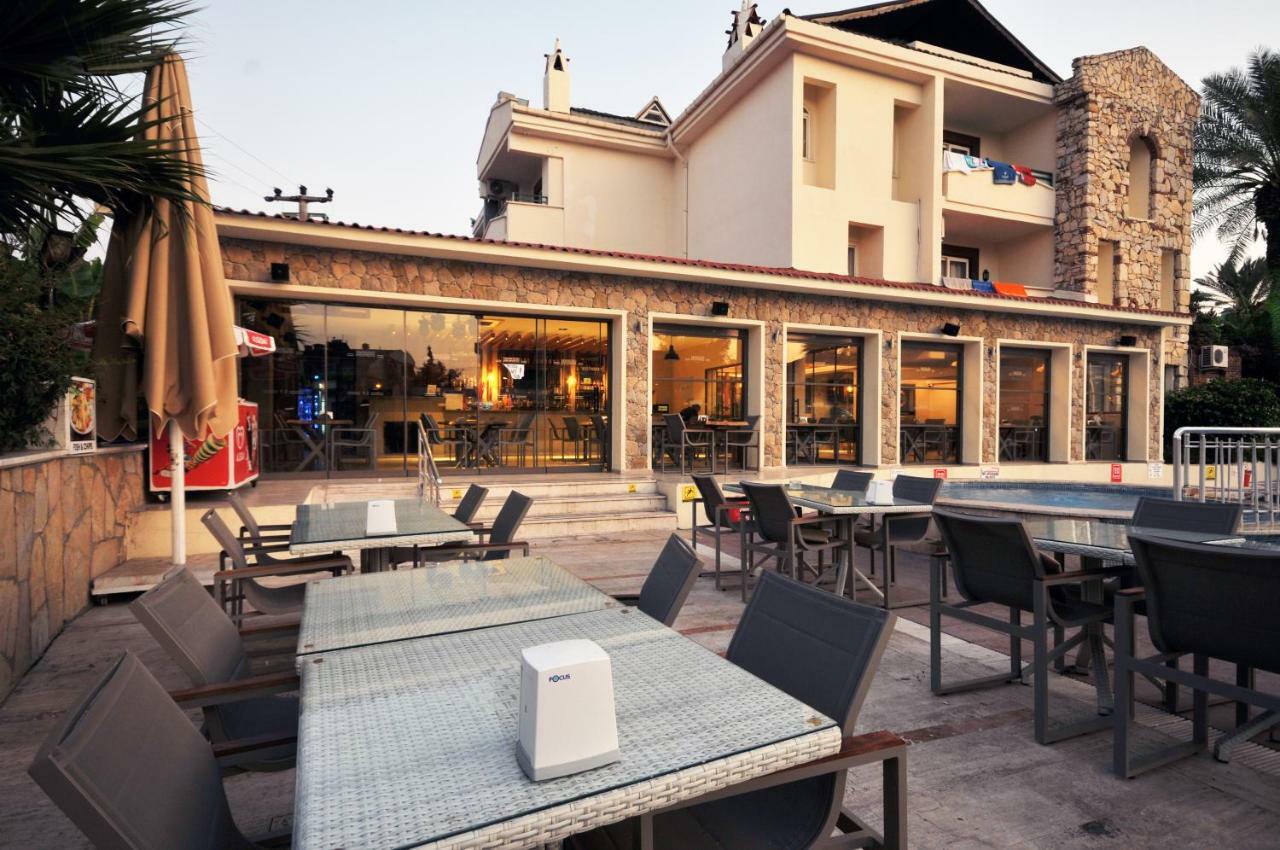 Greenpark Aparthotel 3*