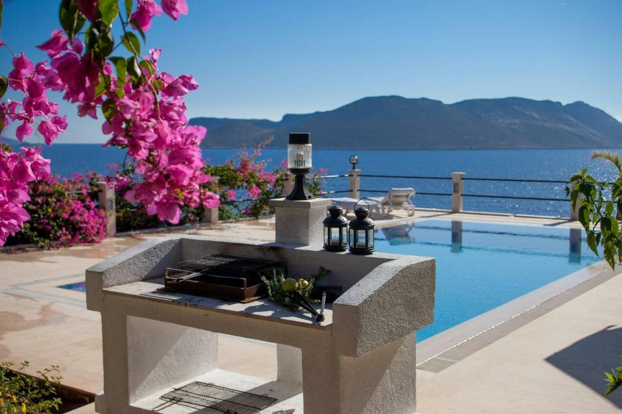 Escalade Iii Villa