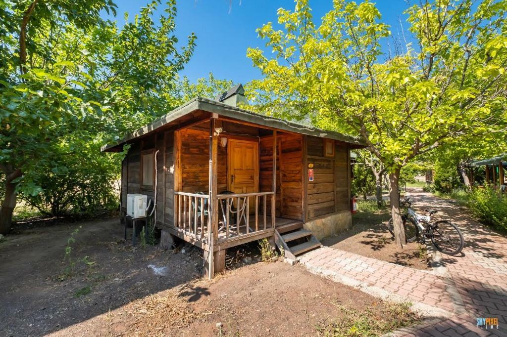 Likya Yanartas Bungalows Cirali