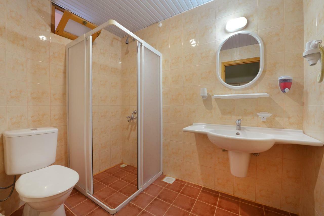 Oblomov Homestay Cirali