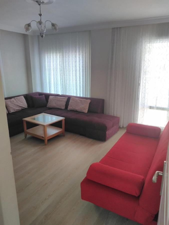 Pembe Apartment