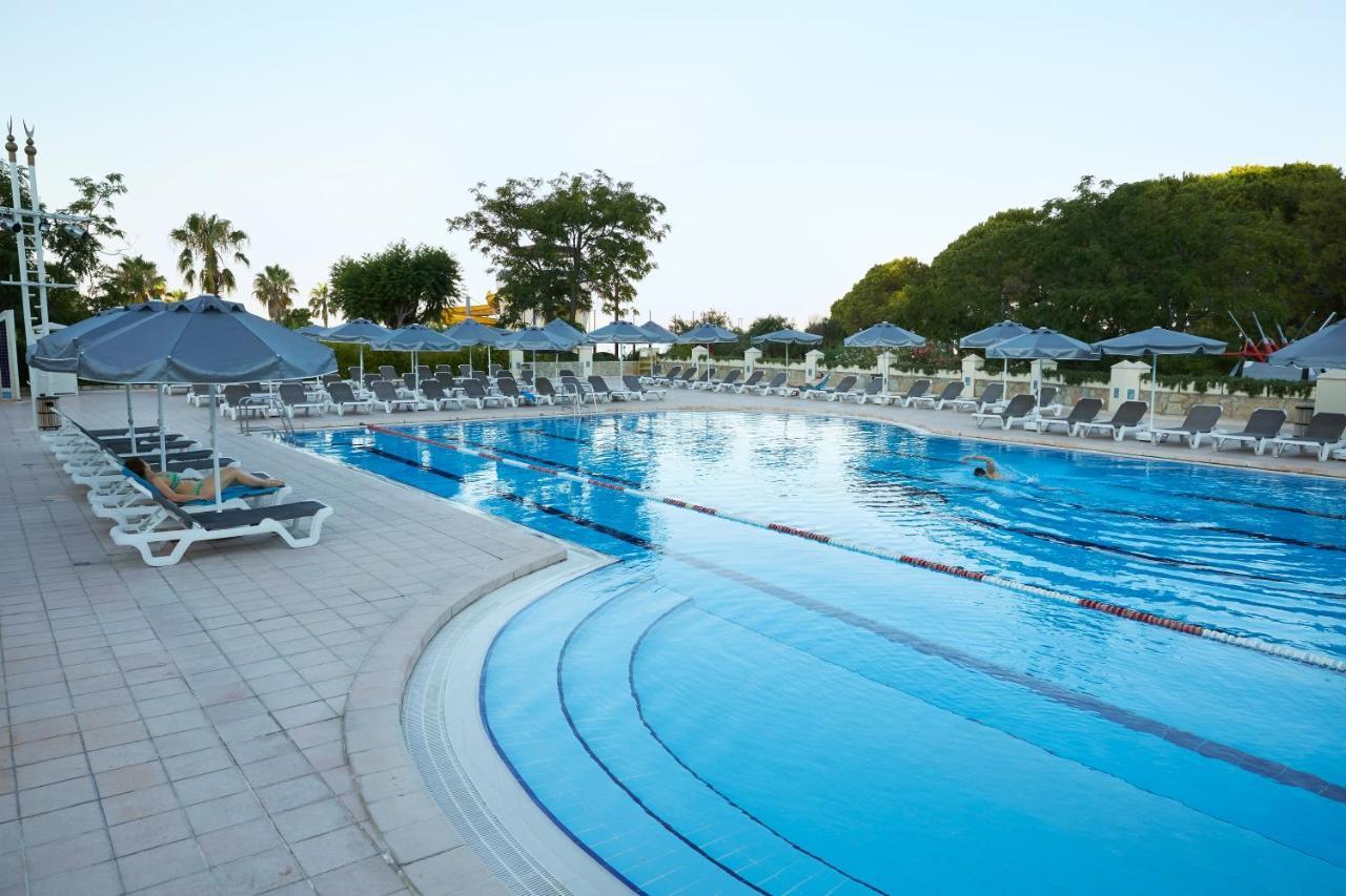 Robinson Pamfilya Resort