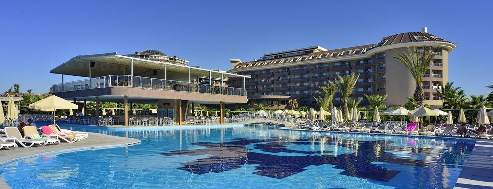 Resort Seamelia &