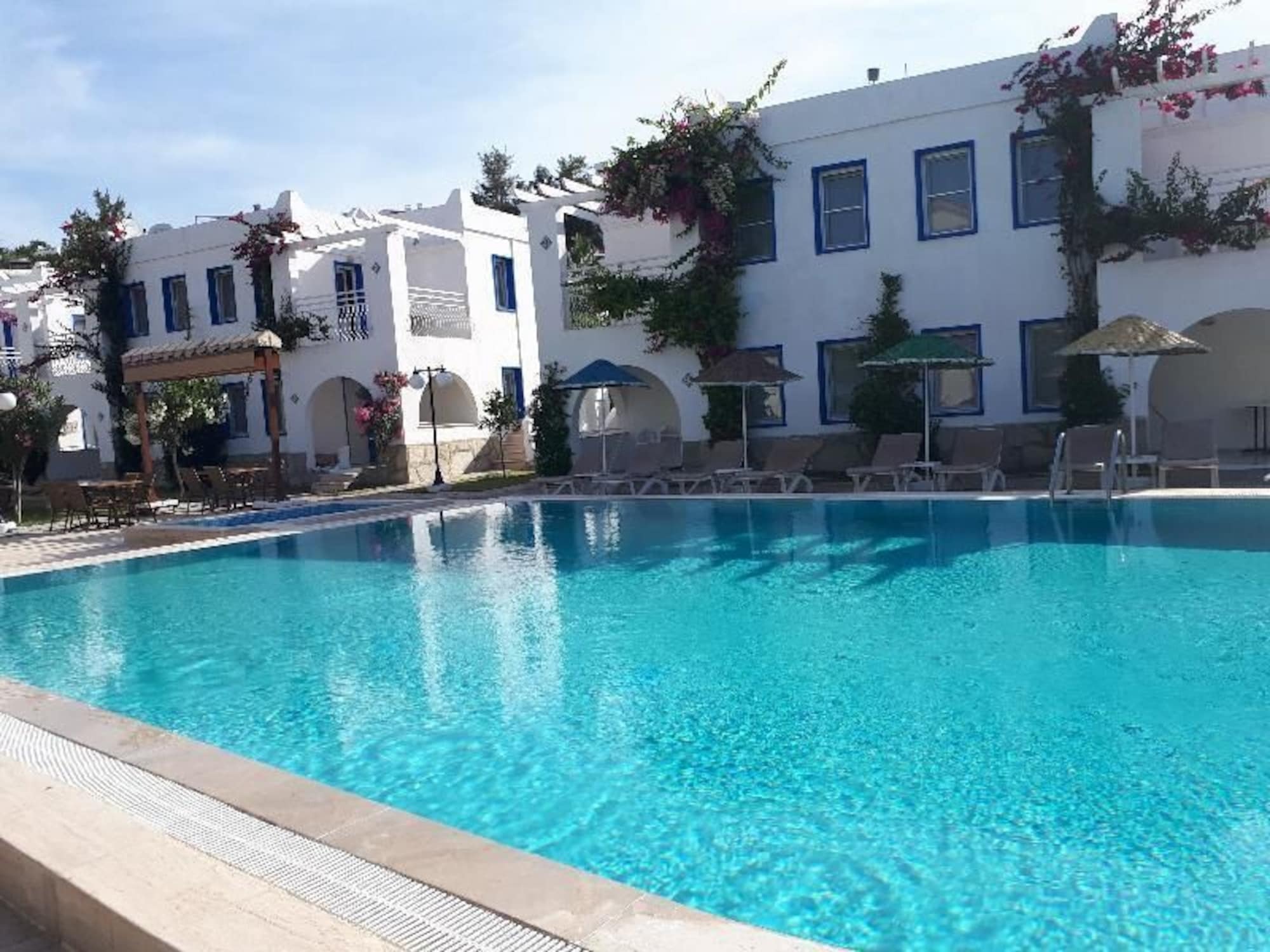 Aparthotel Paradise