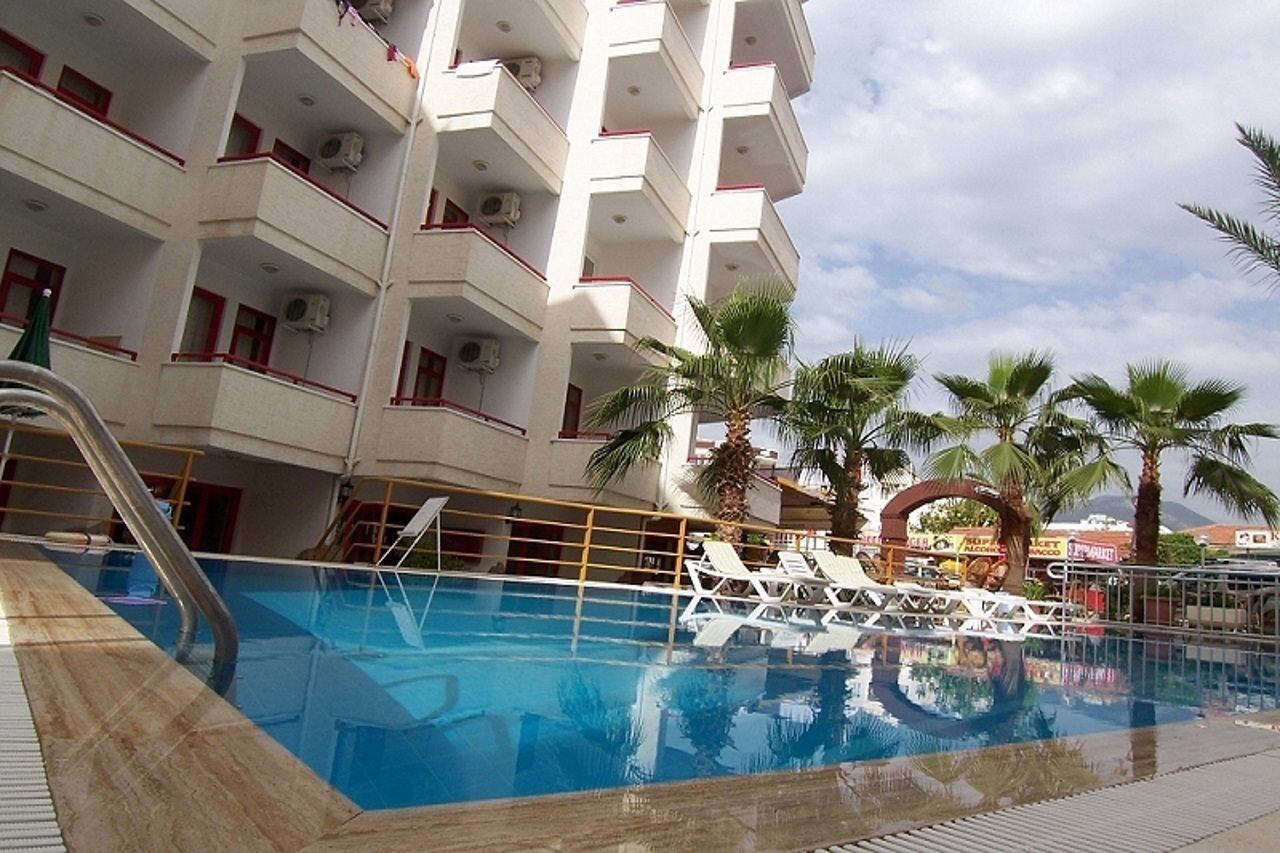 Semiz Aparthotel