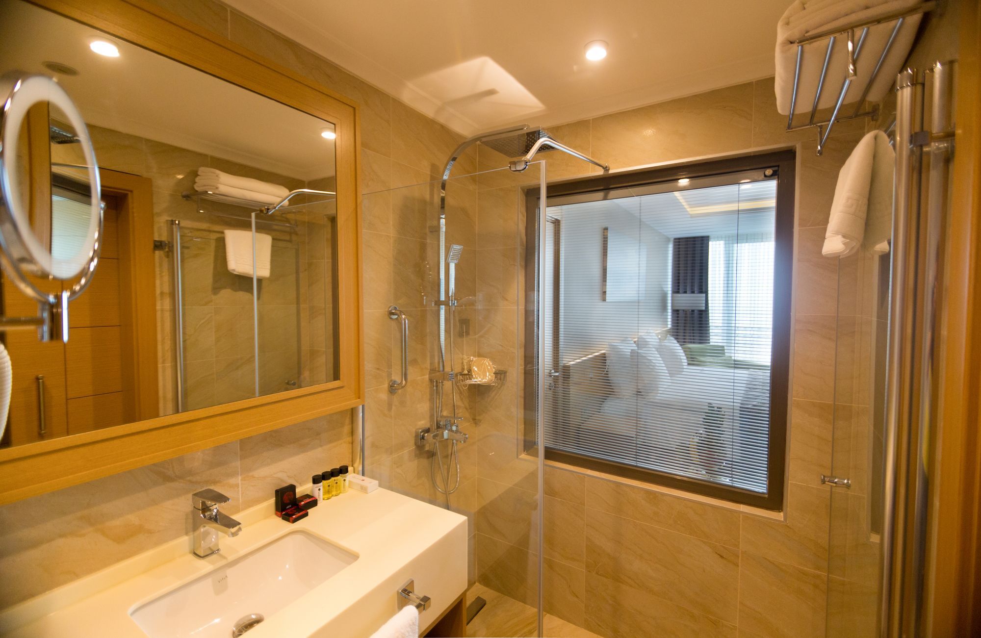 Hotel Ramada By Wyndham Cekirge Thermal & 4*