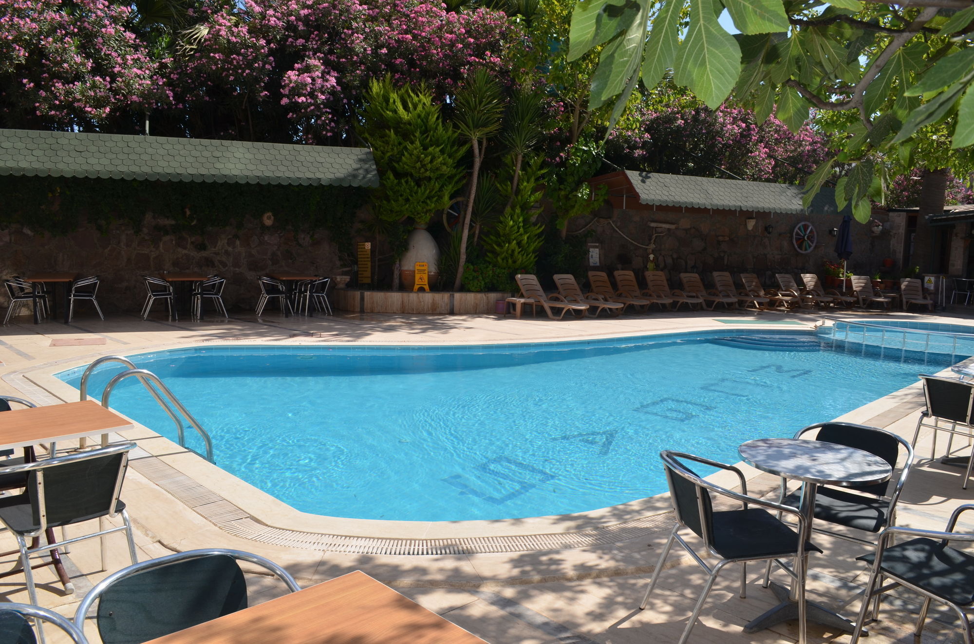 Megas 3* Ayvalik