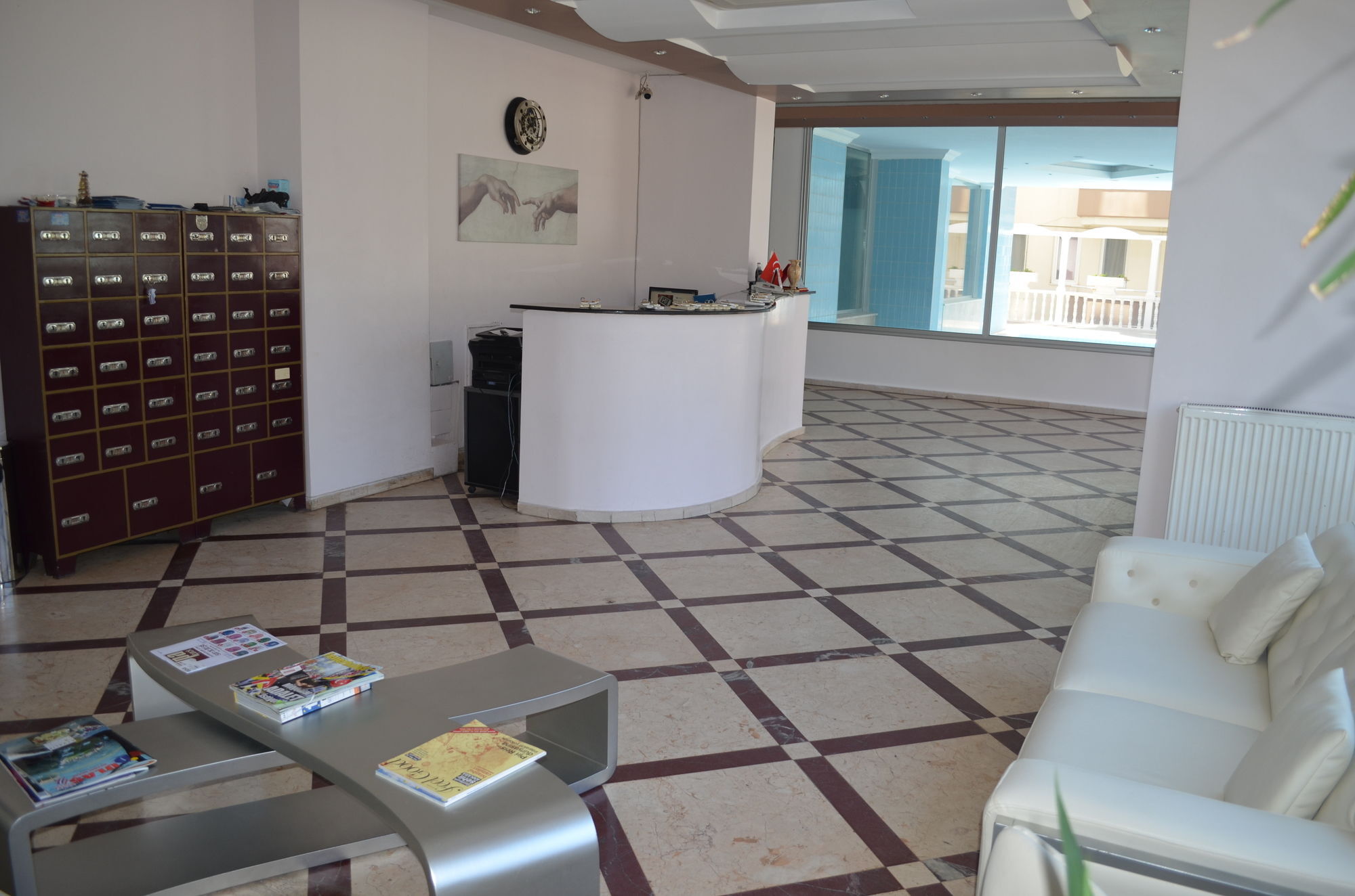 Grand Milano Hotel 3*