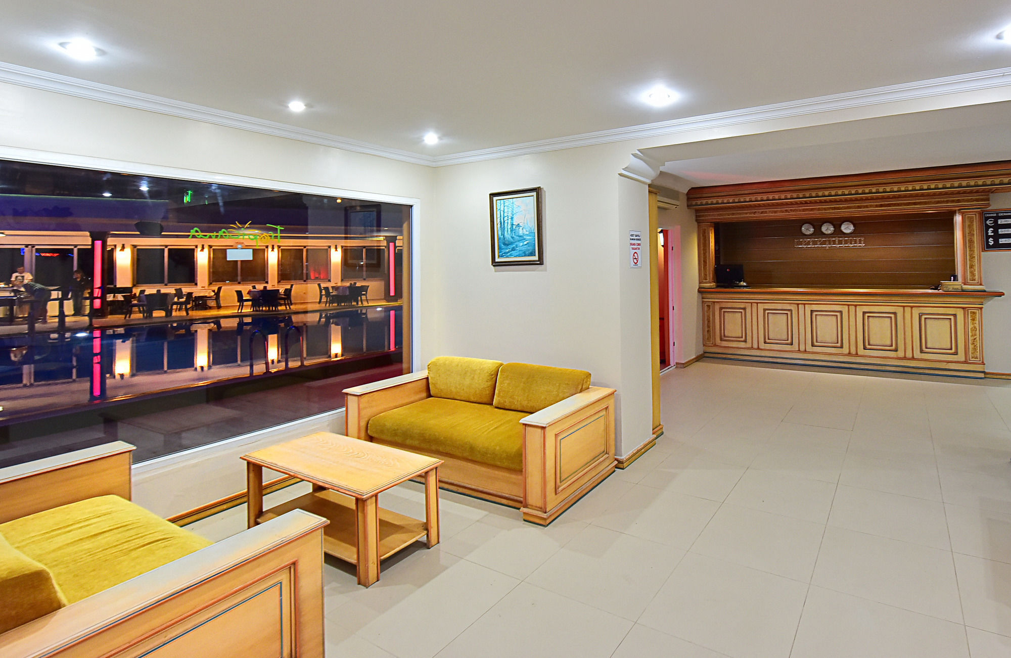 Hotel Tropicana 3*