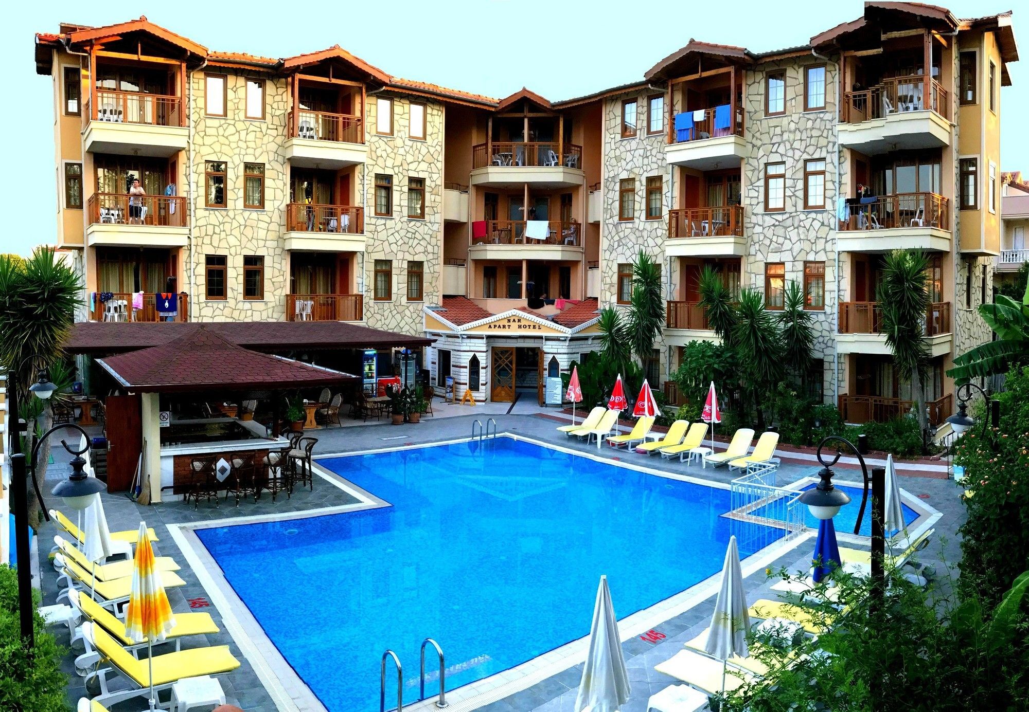 Aparthotel Nar