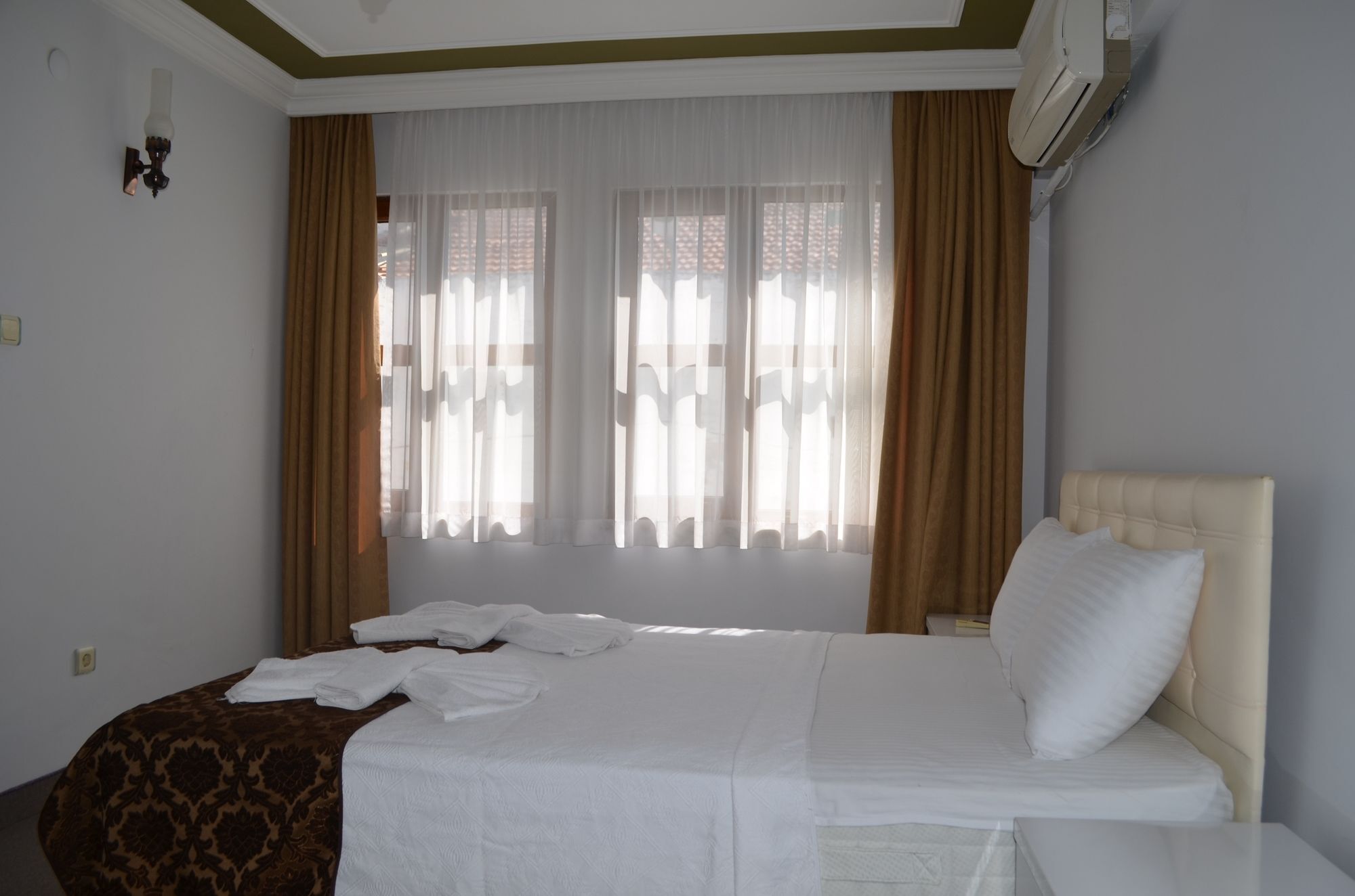 Poyraz Hotel Ayvalik