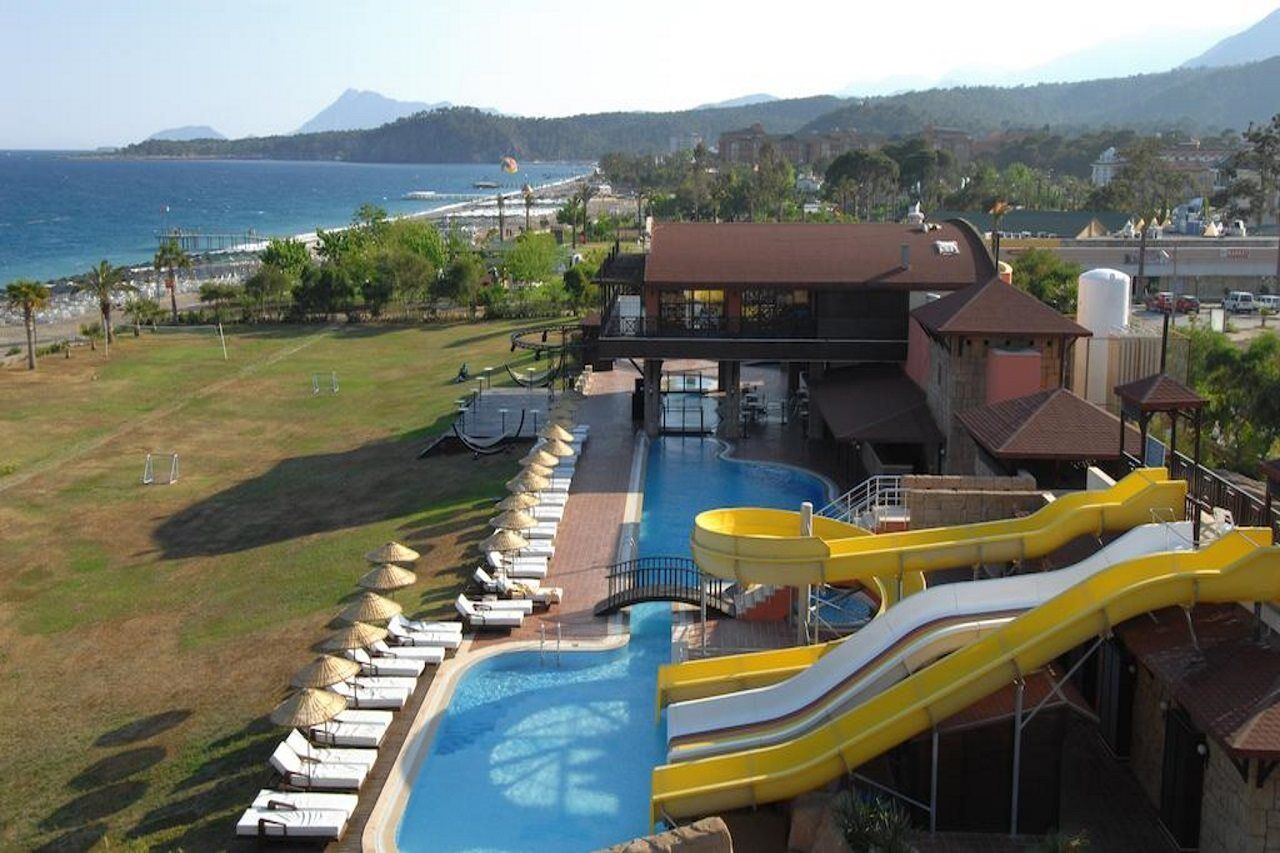 Armas Labada Resort 5*