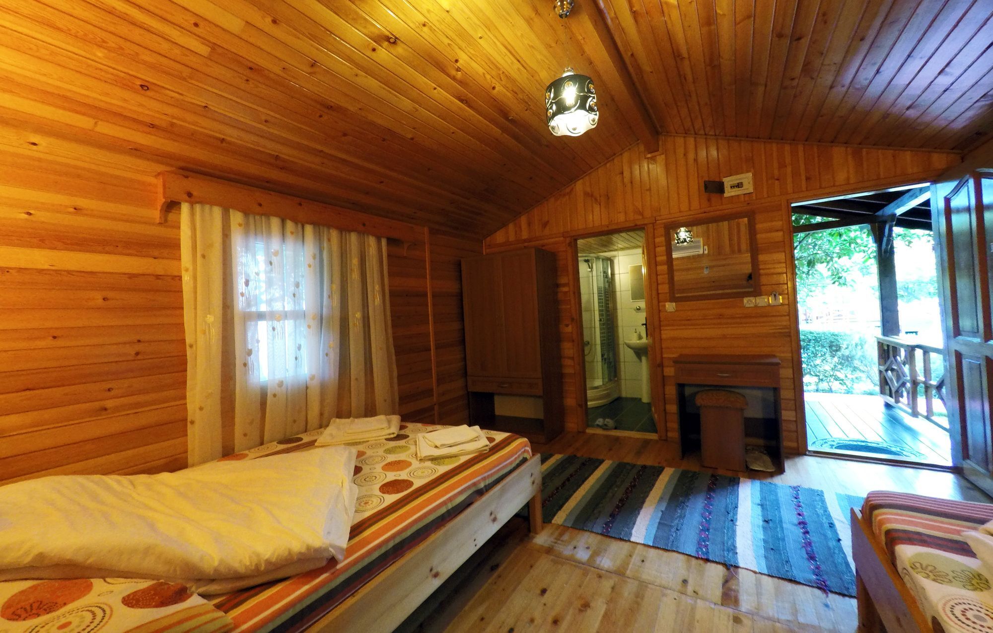Baris & Holiday park 2*