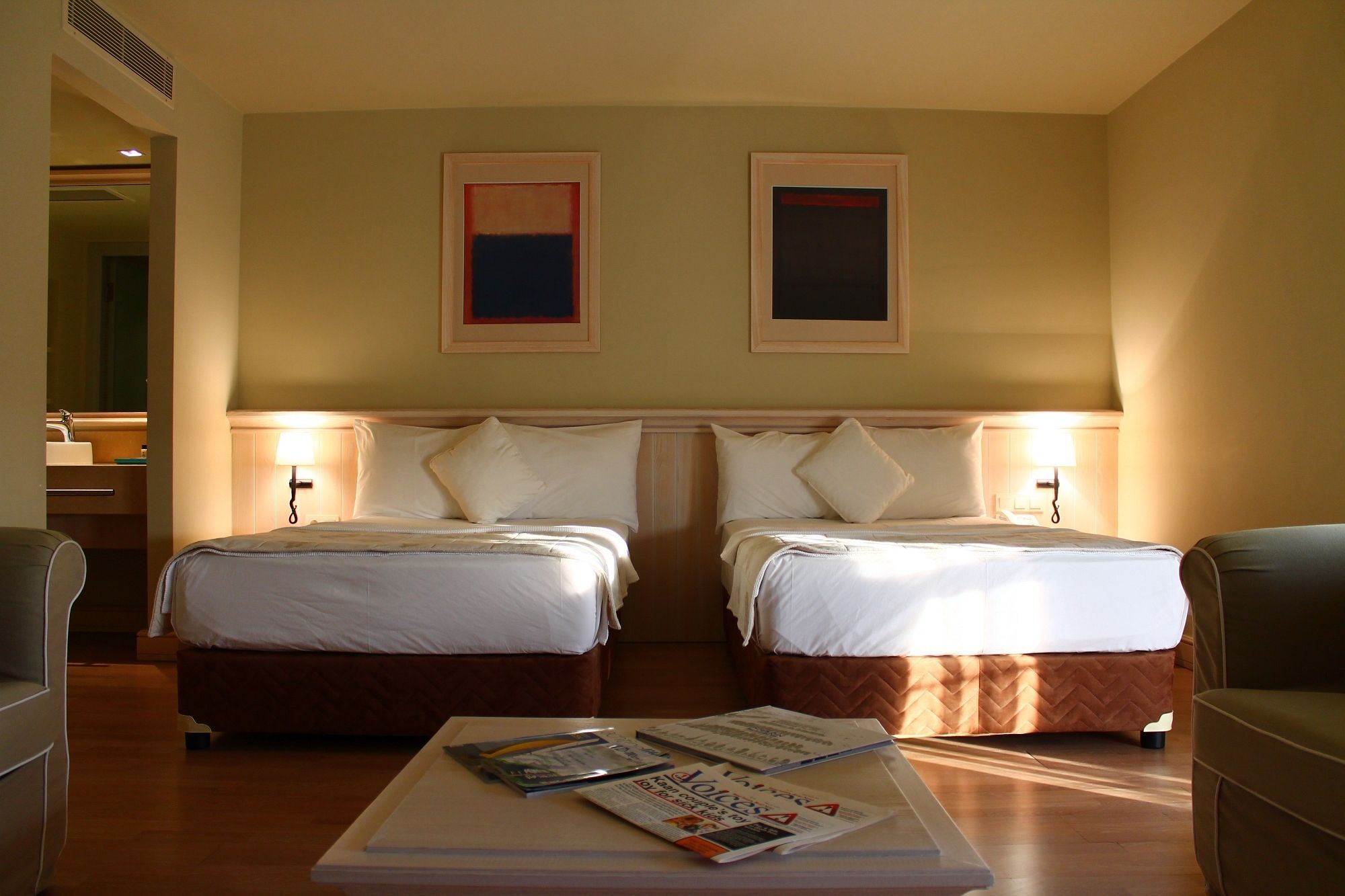 Hotel Yacht Club 5*