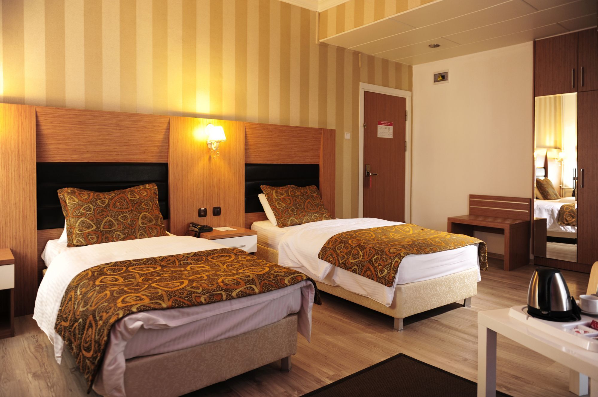 Hotel Tanik 3*