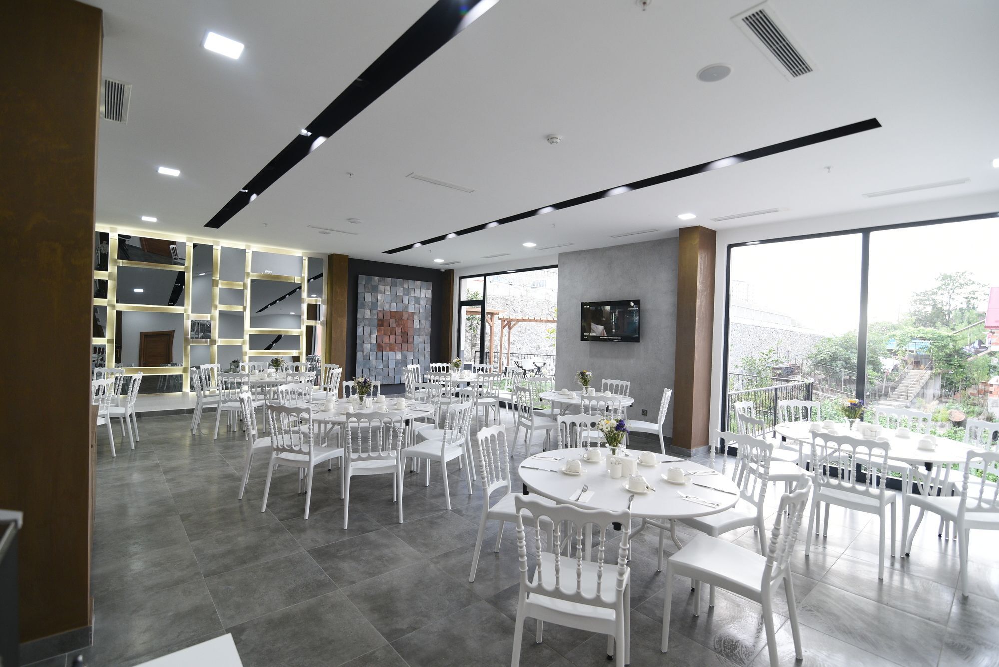 Sera Nature & Hotel 4*