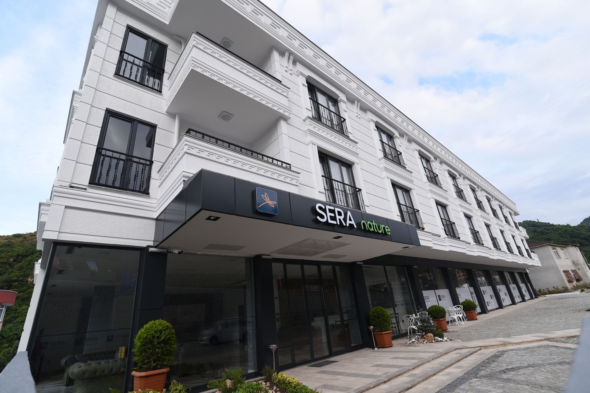 Sera Nature & Hotel 4*