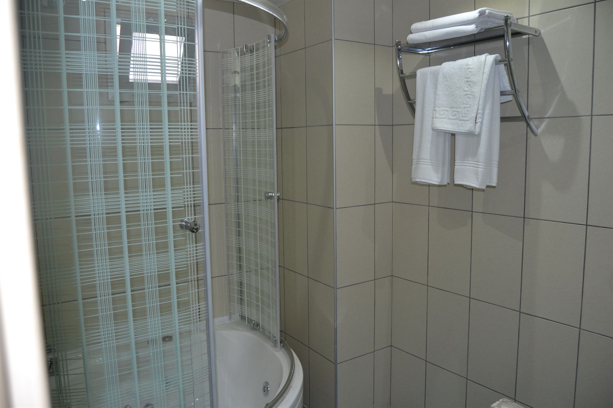 Hotel Fengo & Trabzon