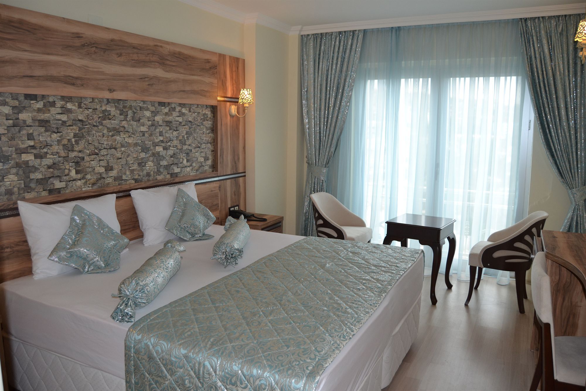 Hotel Fengo & Trabzon