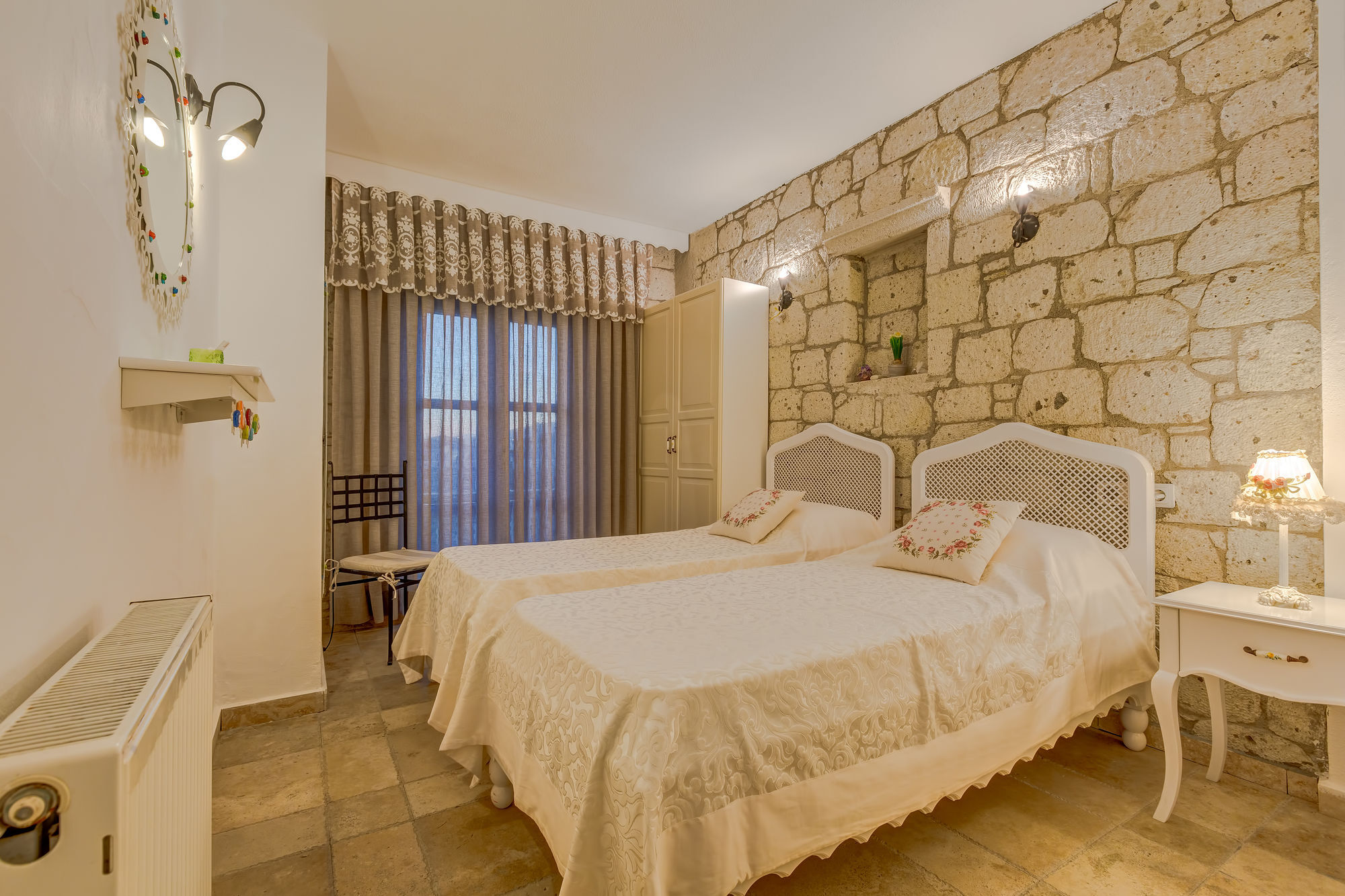 Fora Alacati