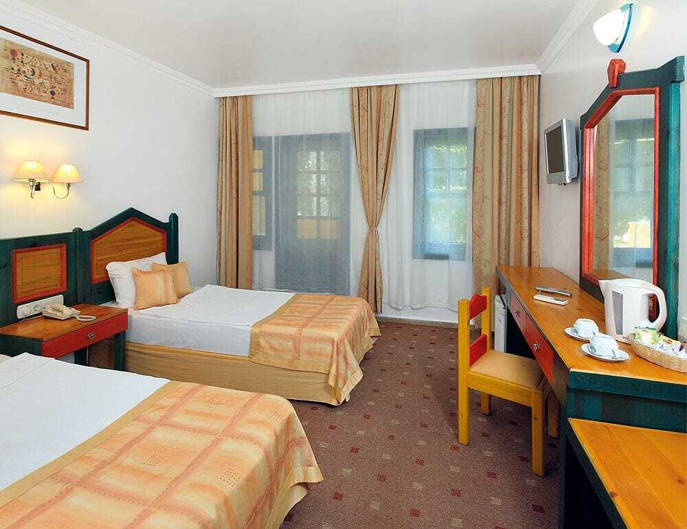 By Z 4* Oludeniz