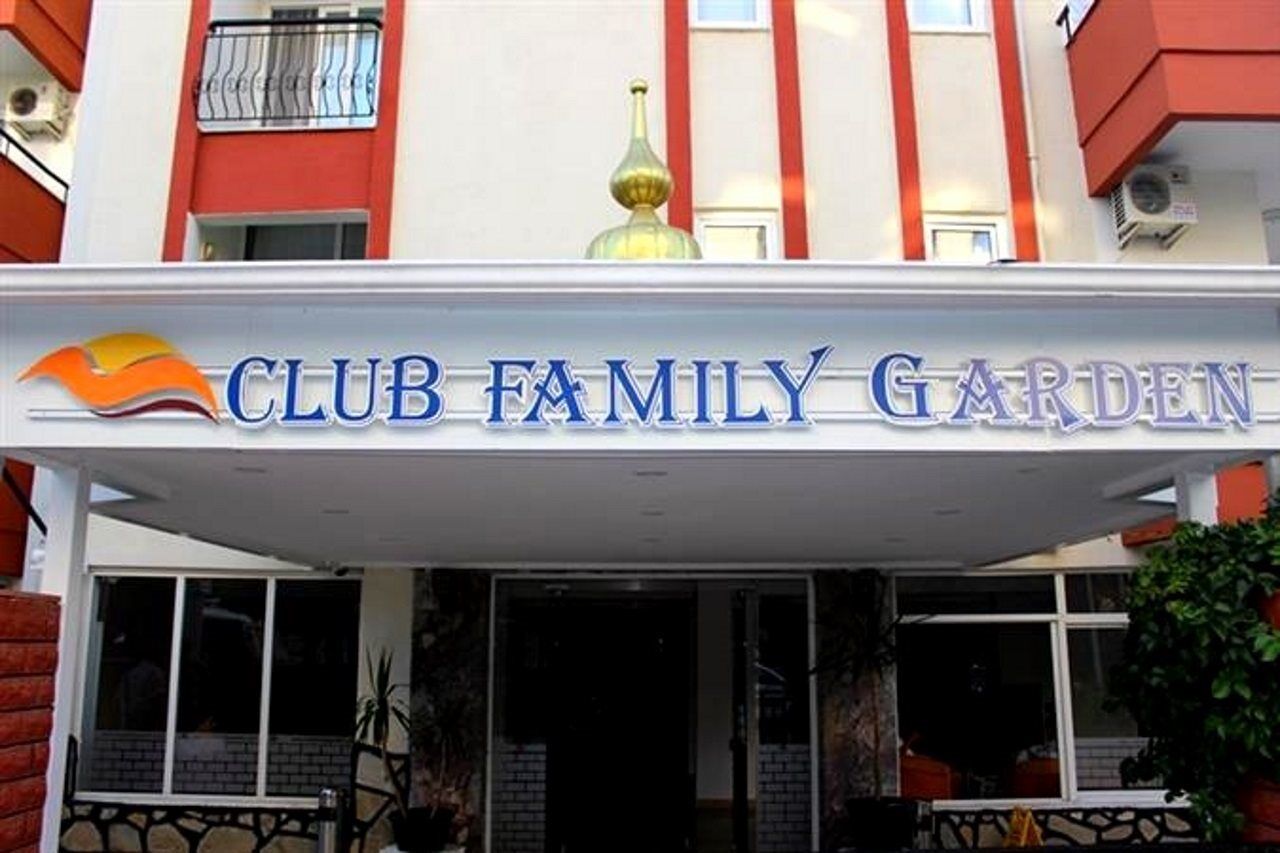 Hotel Club Family Garden 3*