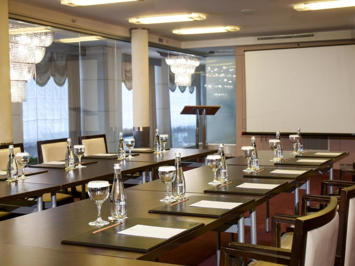 Eresin Taxim & Premier Hotel 4*