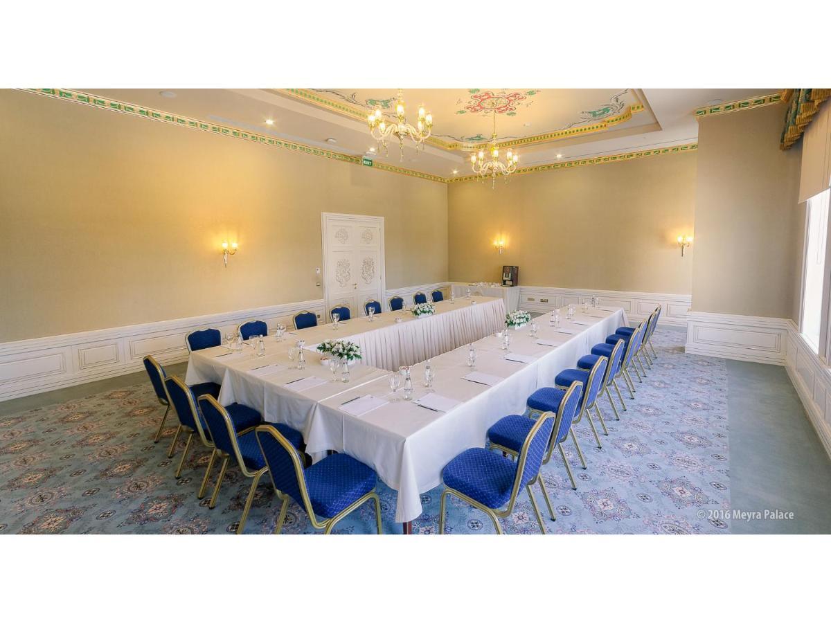 Meyra Palace 5*