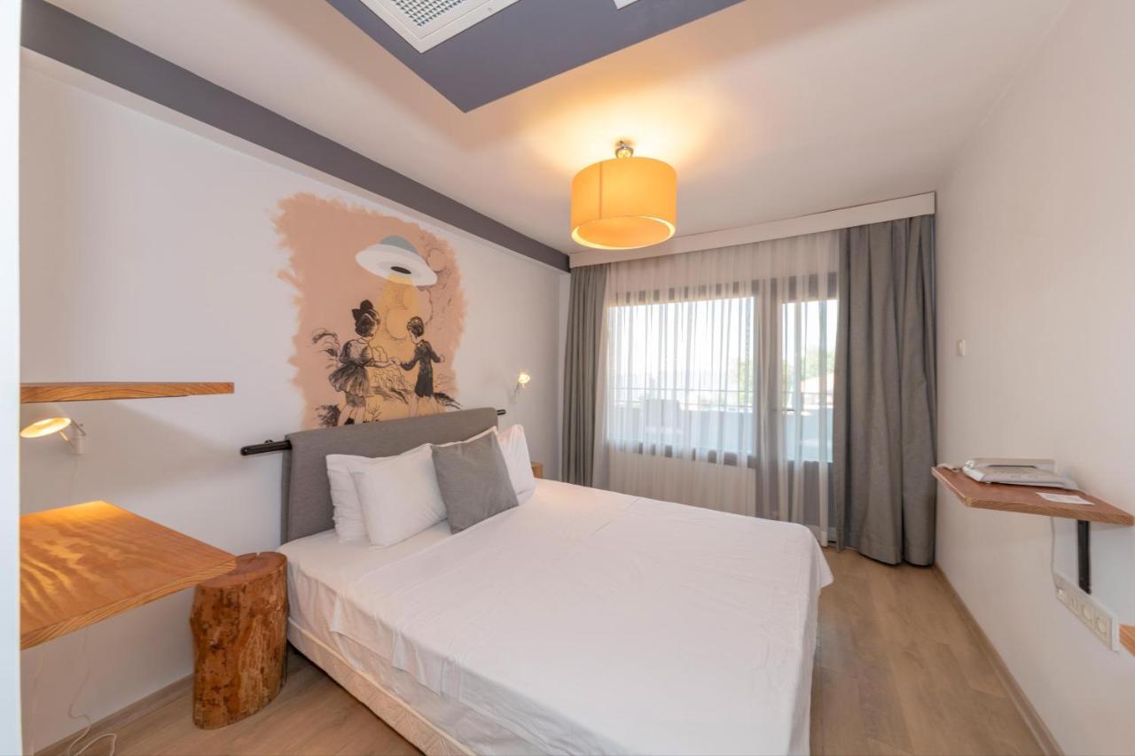 Rumours Hotel