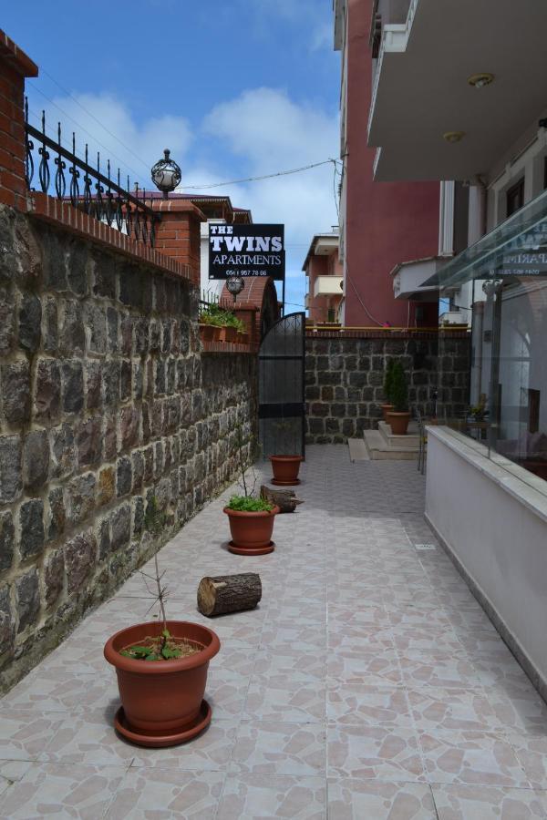 Aparthotel The Twins Apartmens