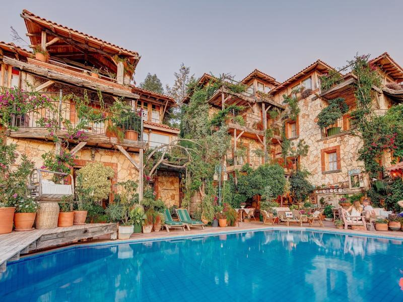 Fidanka Hotel 3*