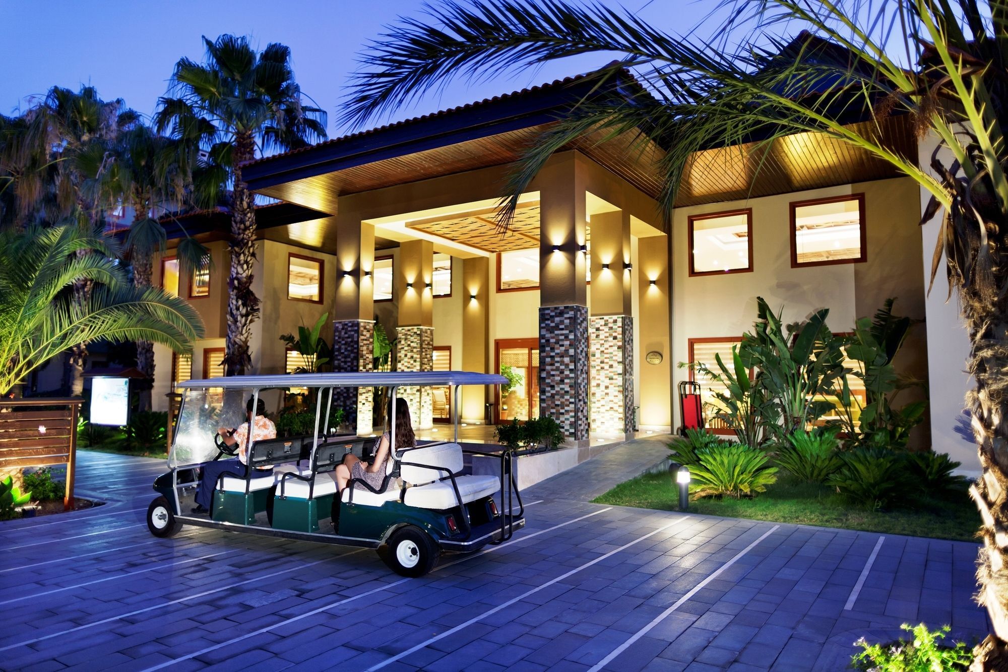 Club Grand Side Colakli