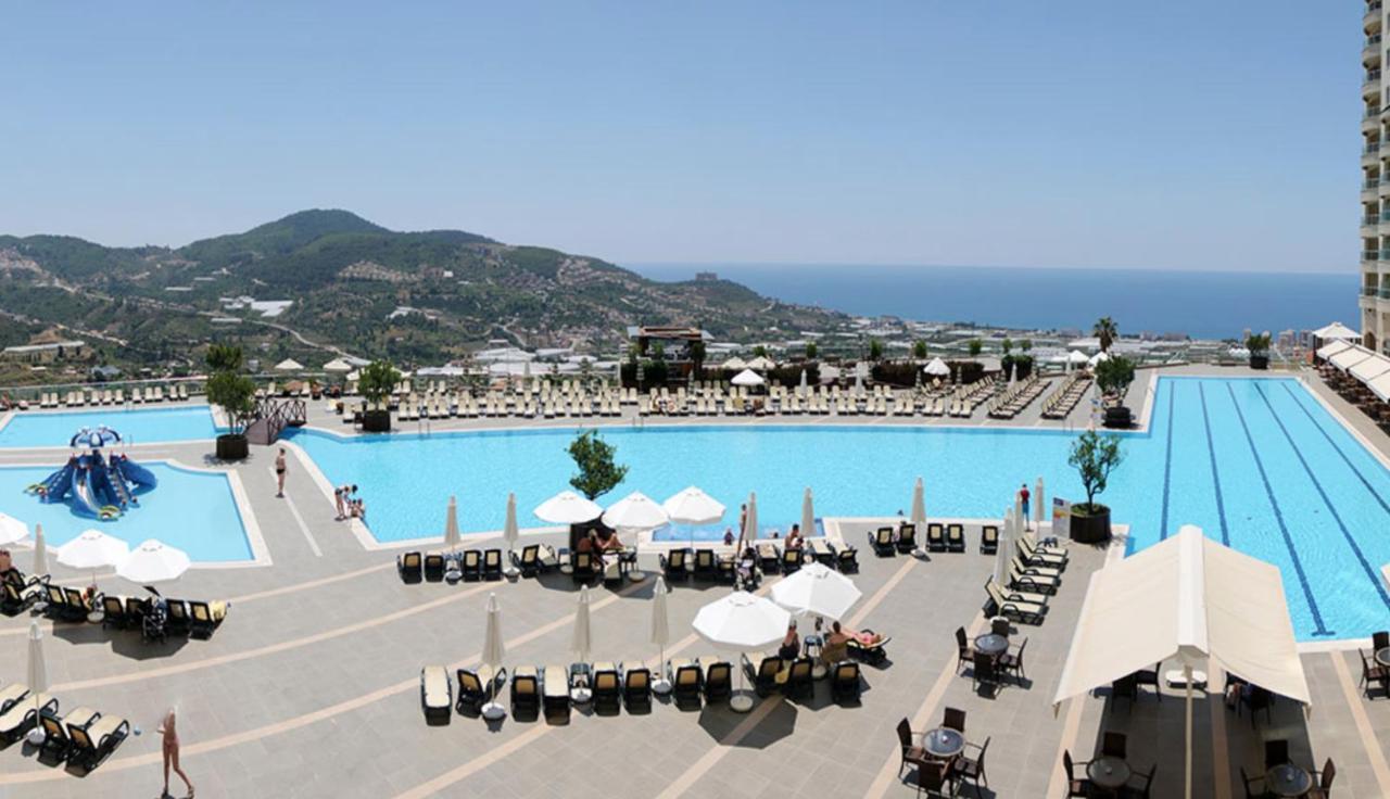 Luxury Penthouse In Goldcity Apartment Alanya