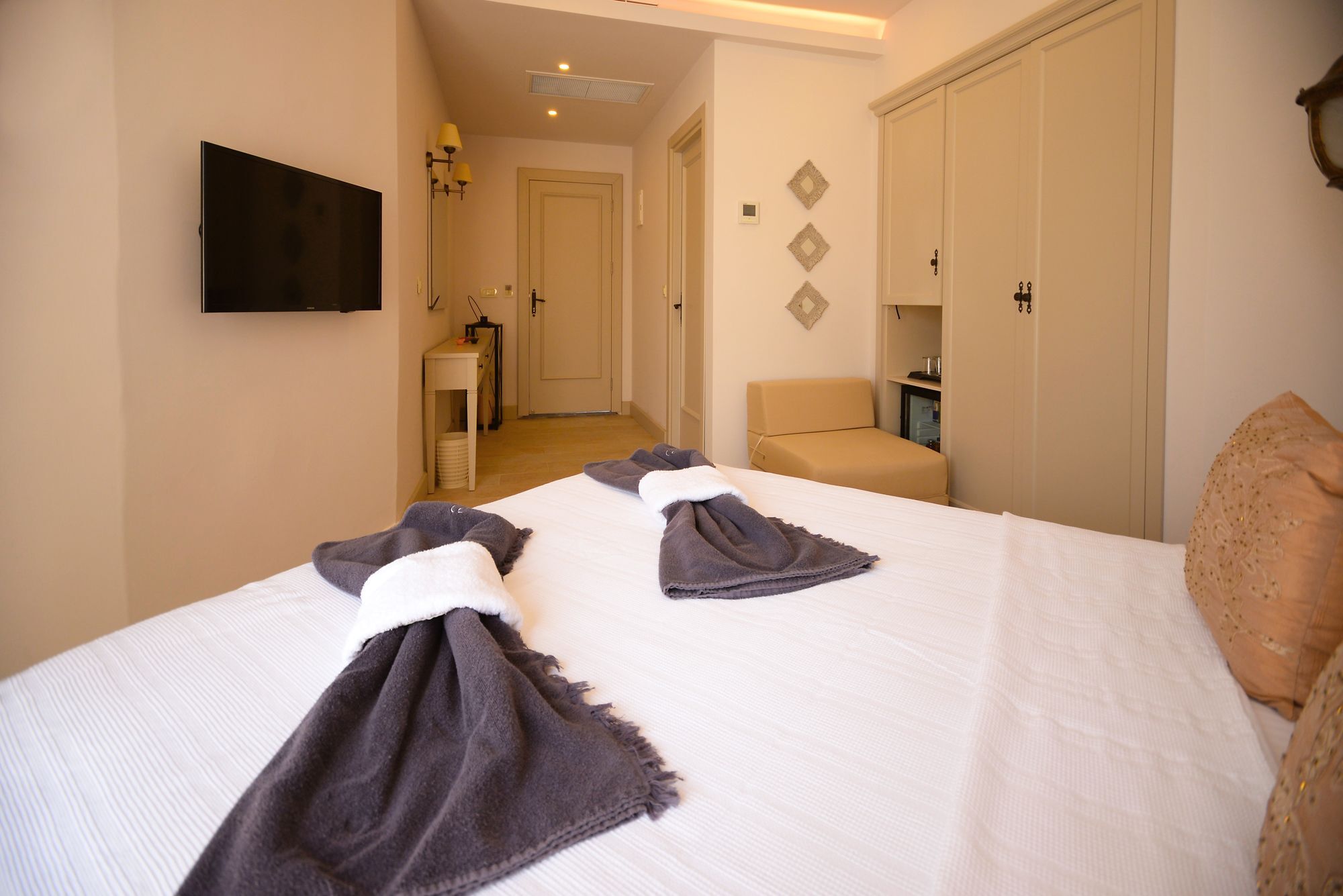 Elista & Hotel 3*