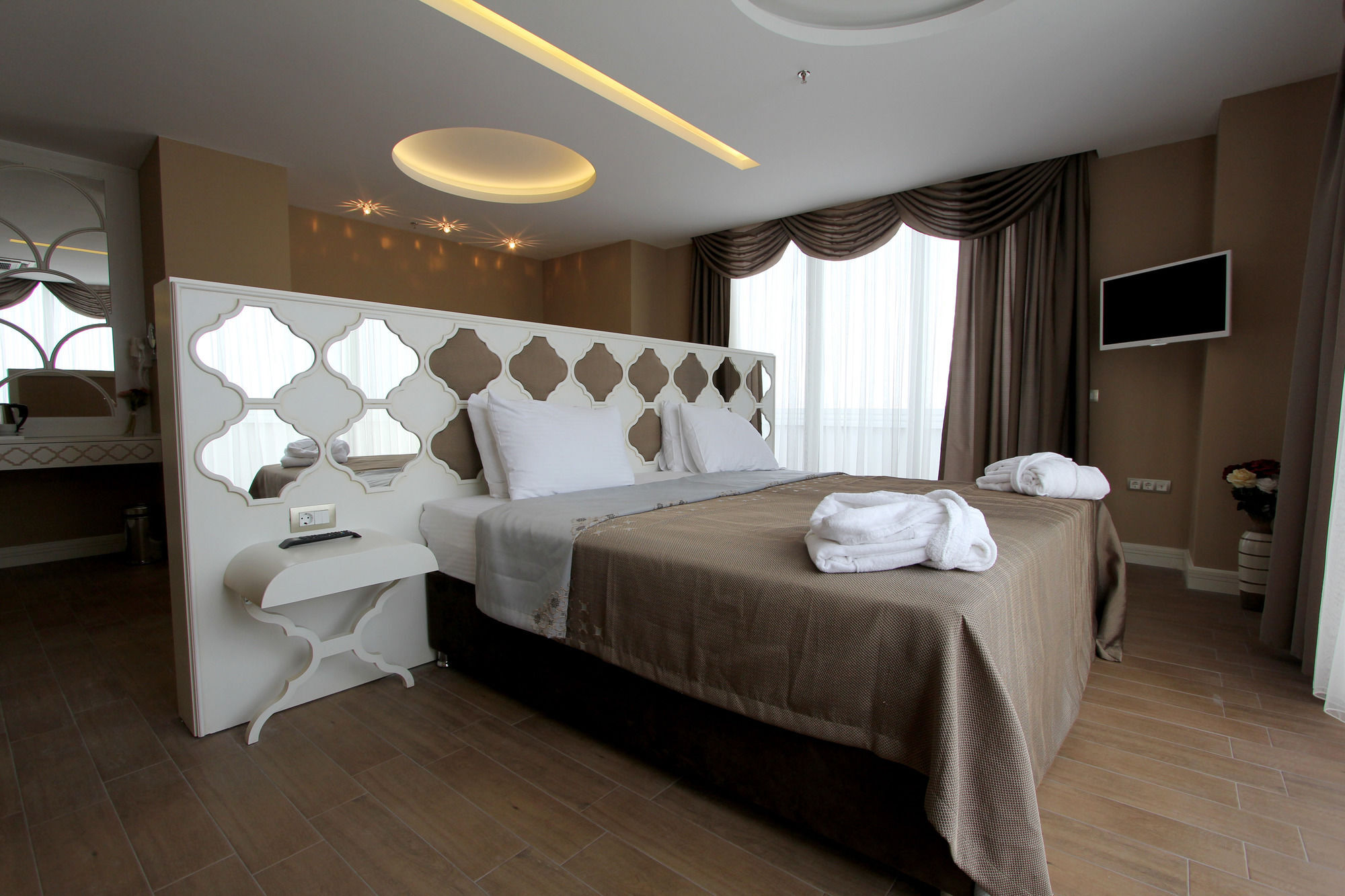 Navona 4*