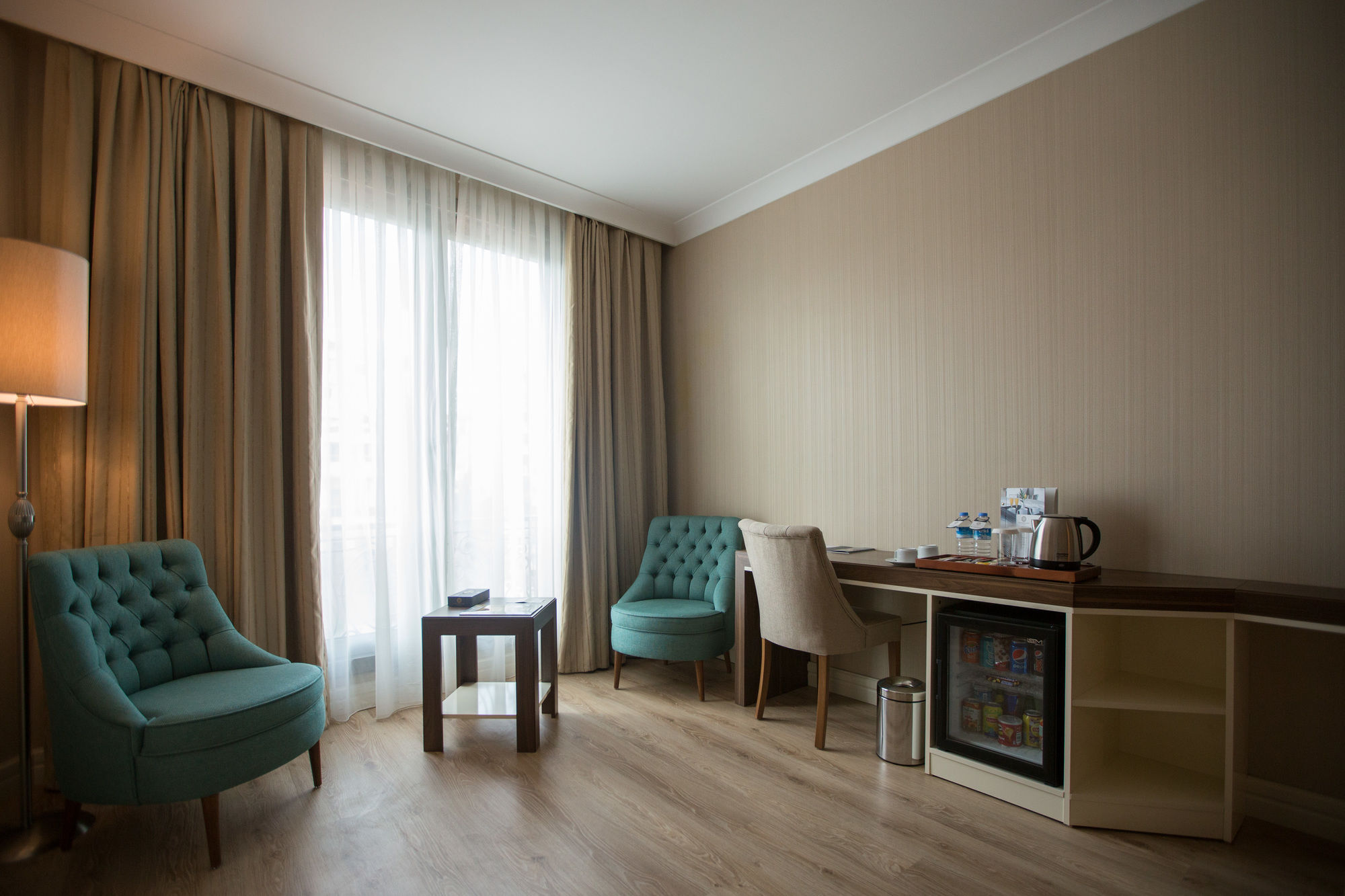 Hotel The Grand Mira Business Hotel