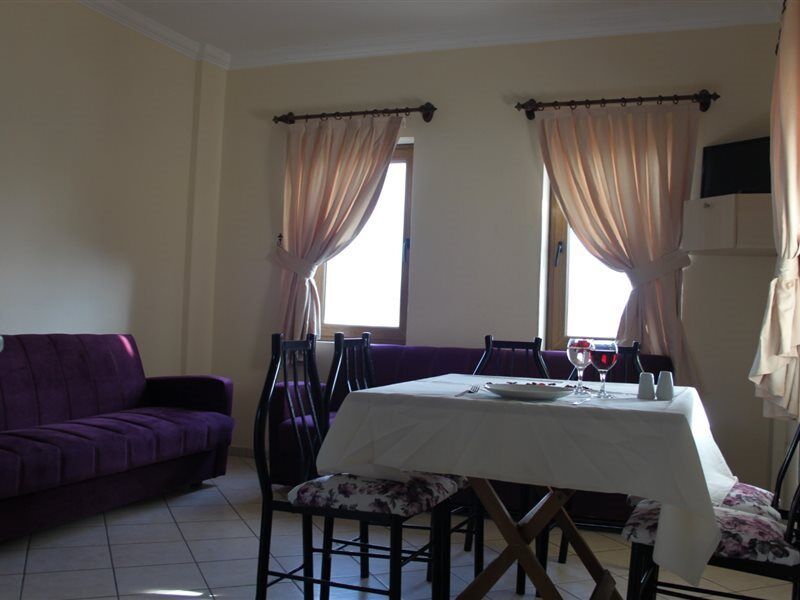 Ozukara 2 Aparthotel Gumbet
