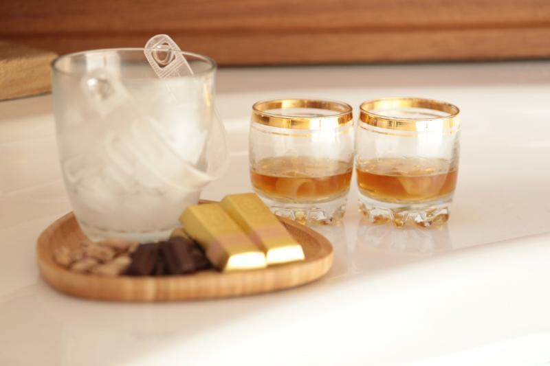 De Gold (adults Only)