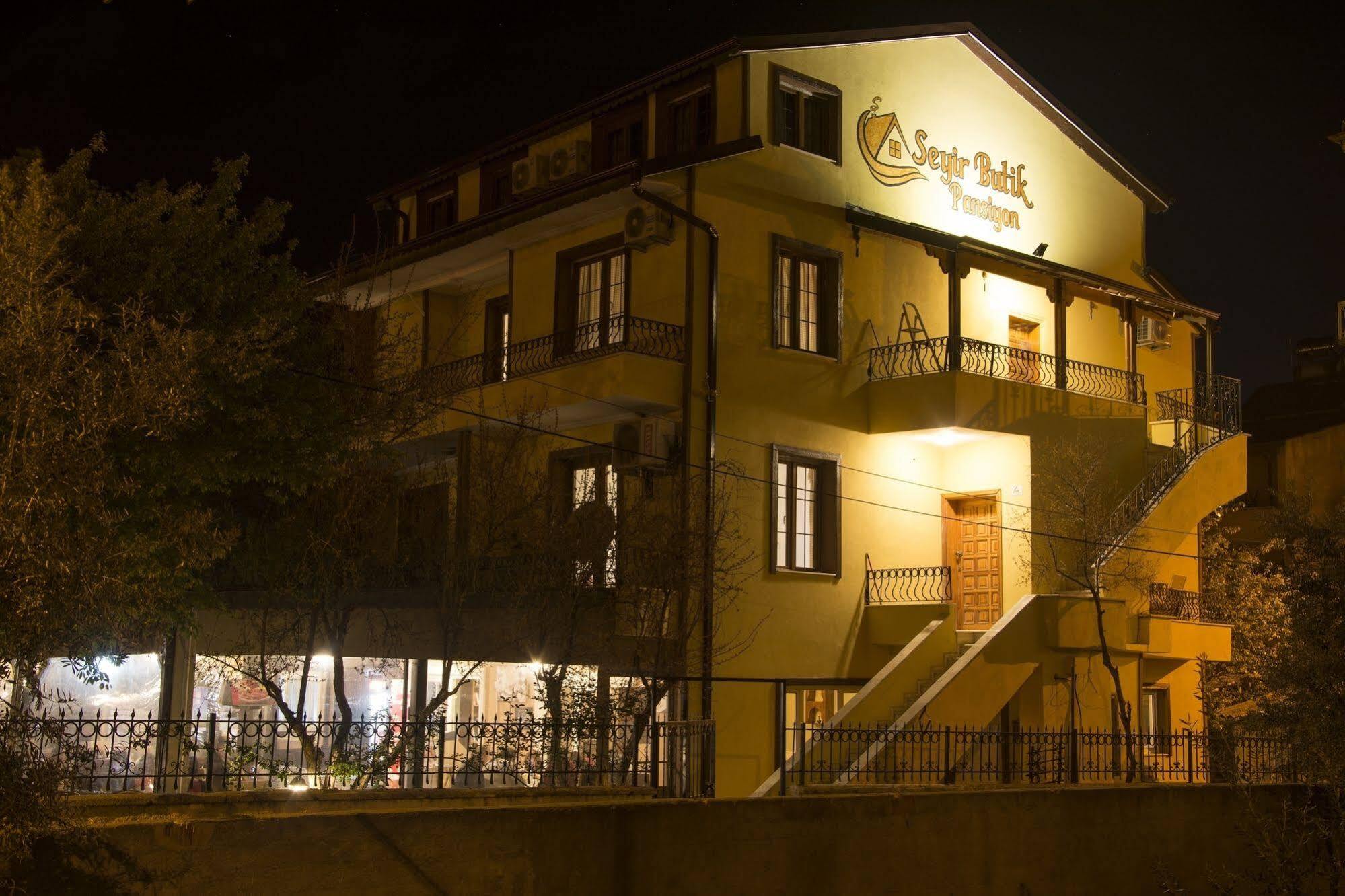 Seyir Hotel 3*