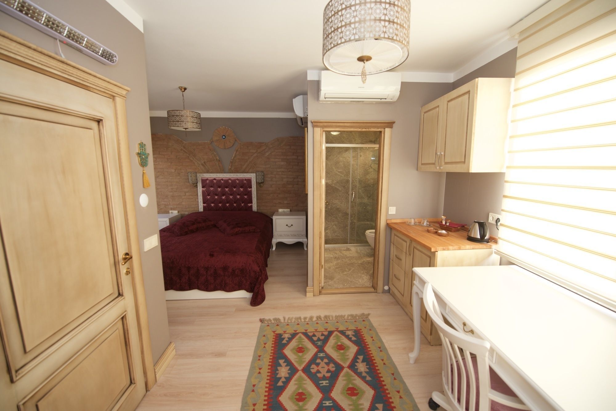 Galatolia Hotel 3*