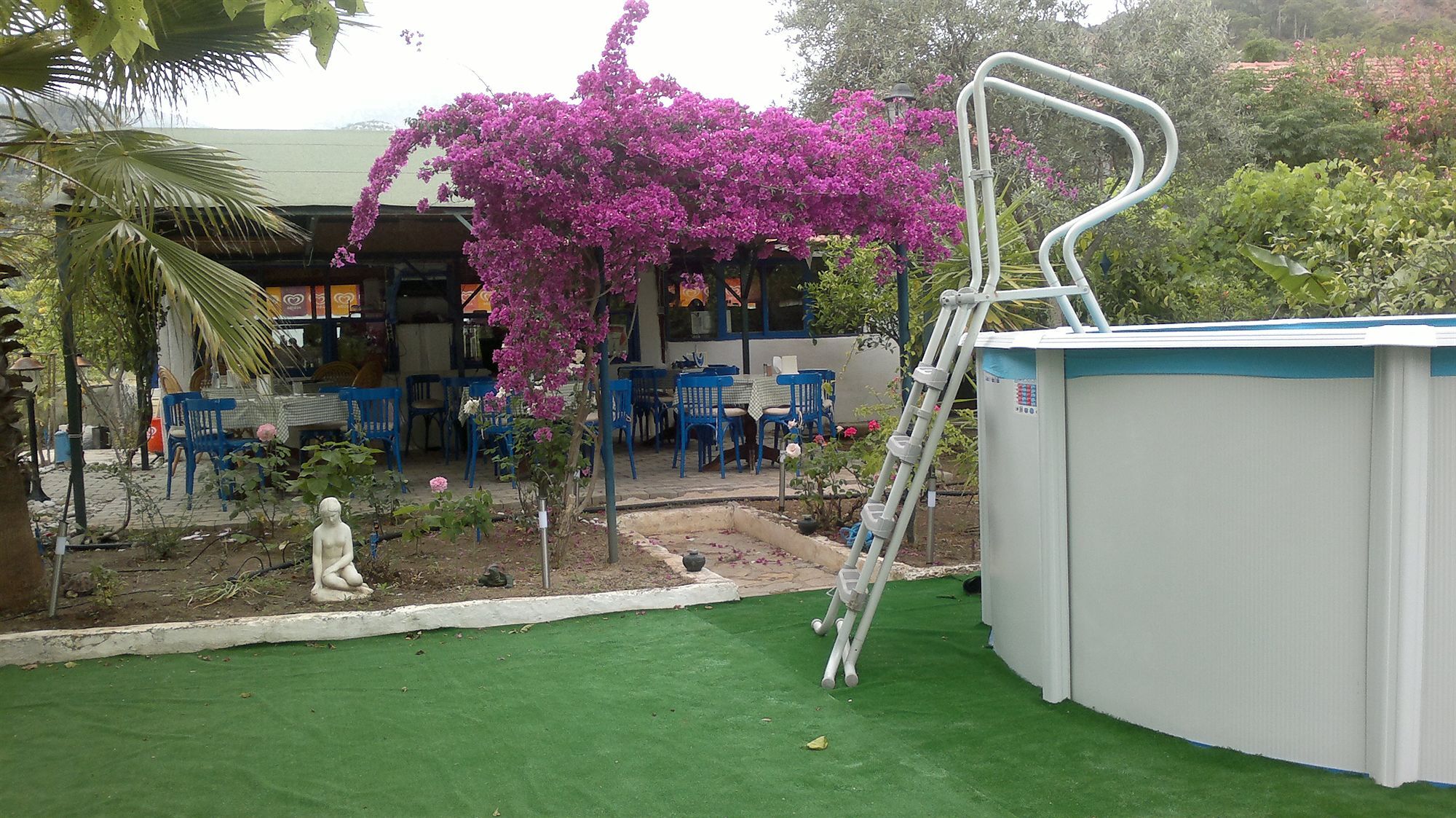 Hotel Kuecuek Denizkizi *
