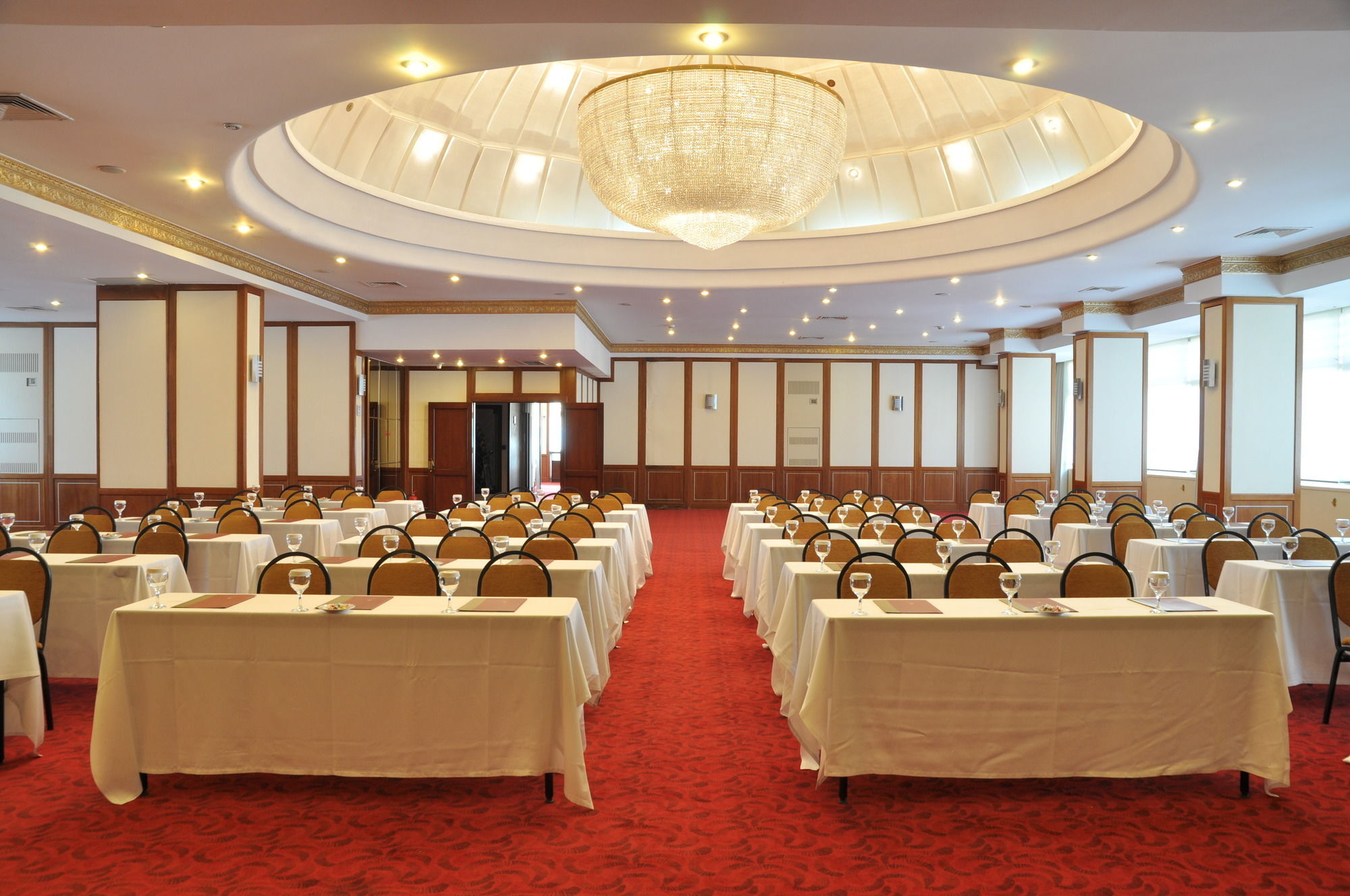Altinel & Convention Center 5* Ankara