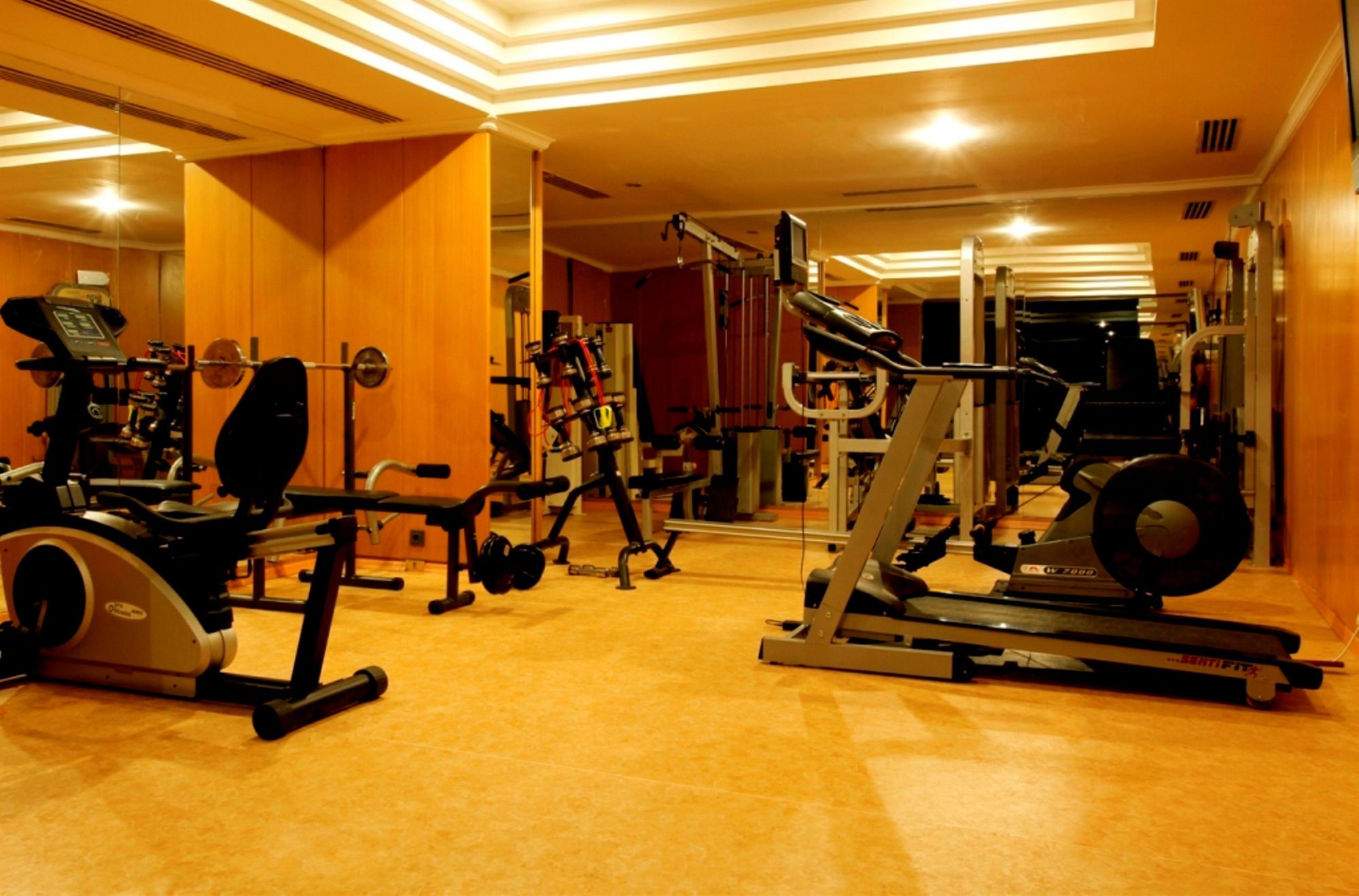 Hotel Altinel & Convention Center 5*