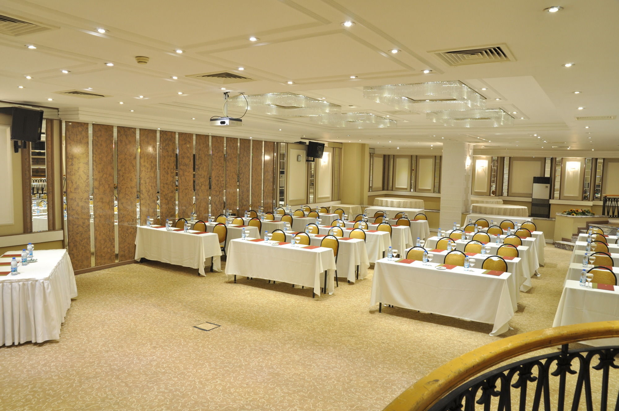 Altinel & Convention Center Ankara