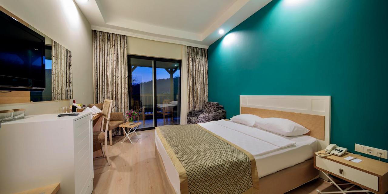 Resort Bay &