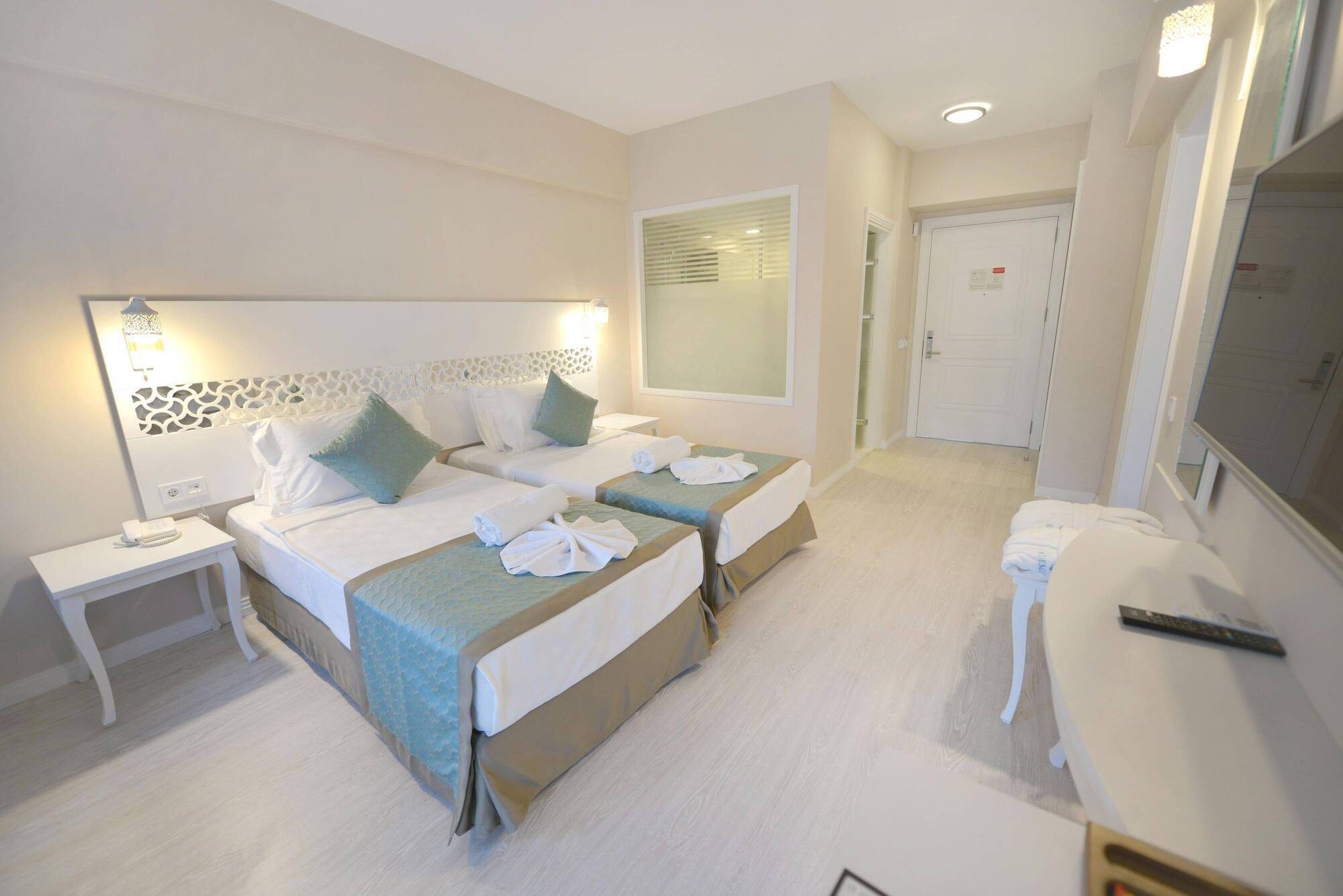 Adempira Termal&spahotel 5*