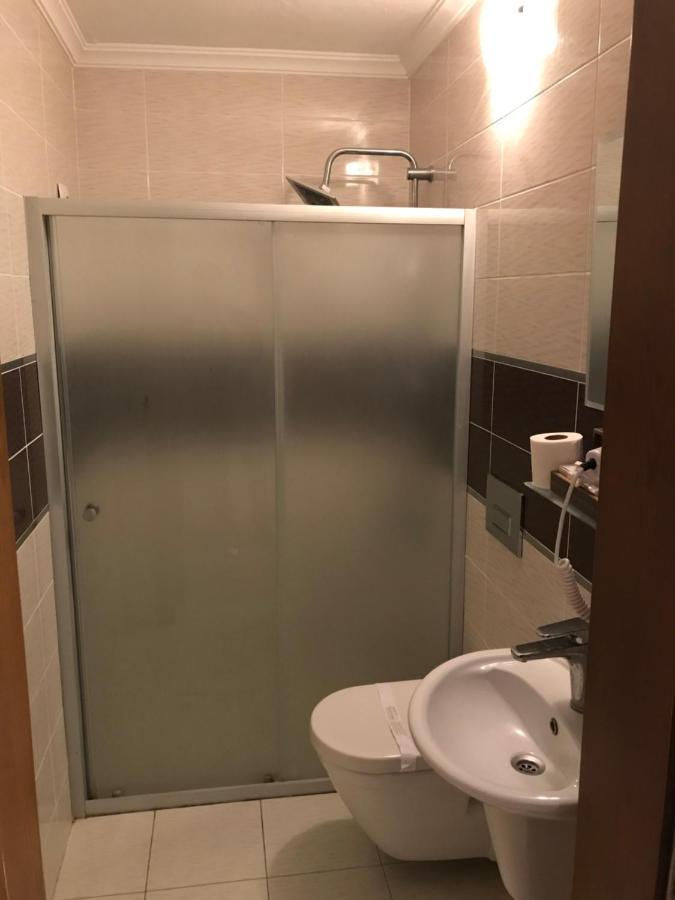 Hotel Antik 2*