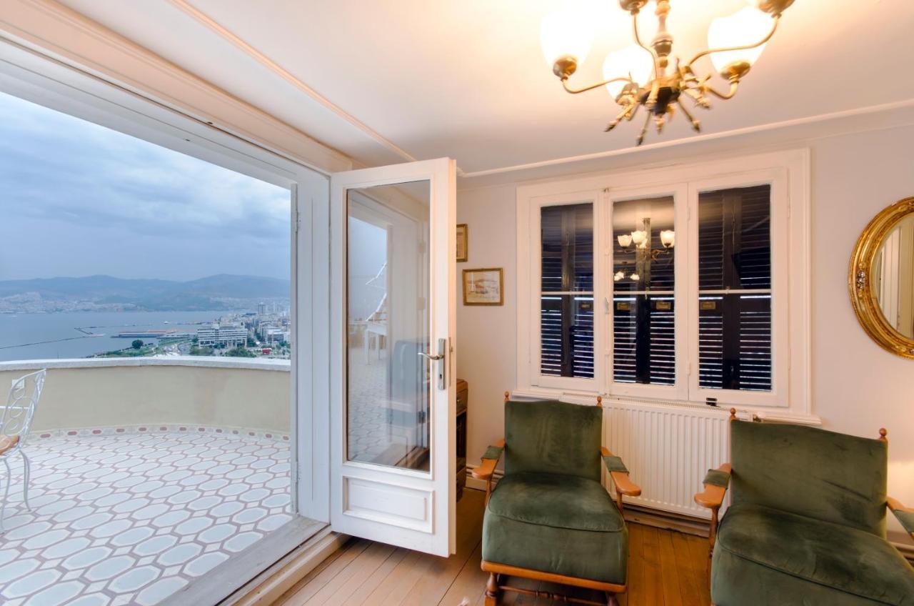 Bueyuek Izmir