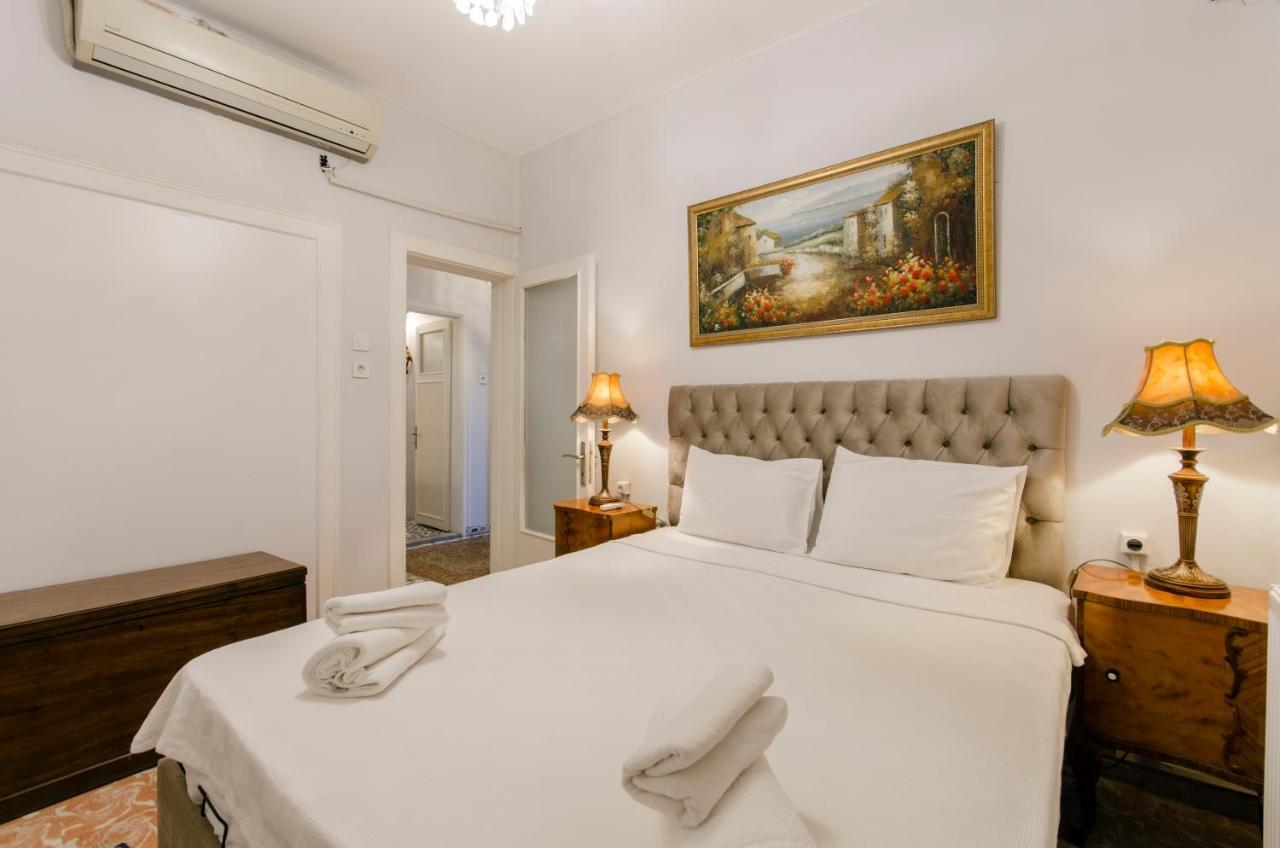 Bueyuek Apartment