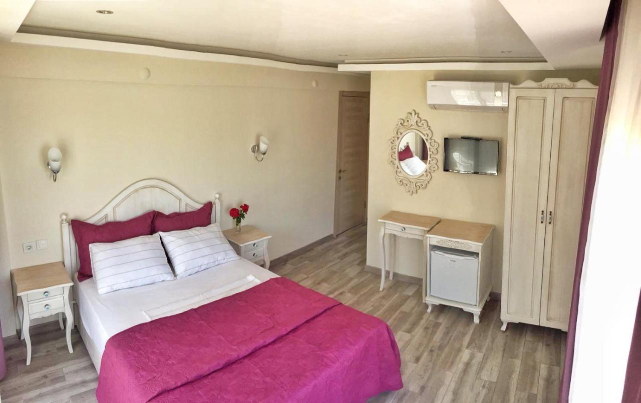Hotel Ege Fener 2*
